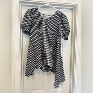 Noble 31 navy gingham top